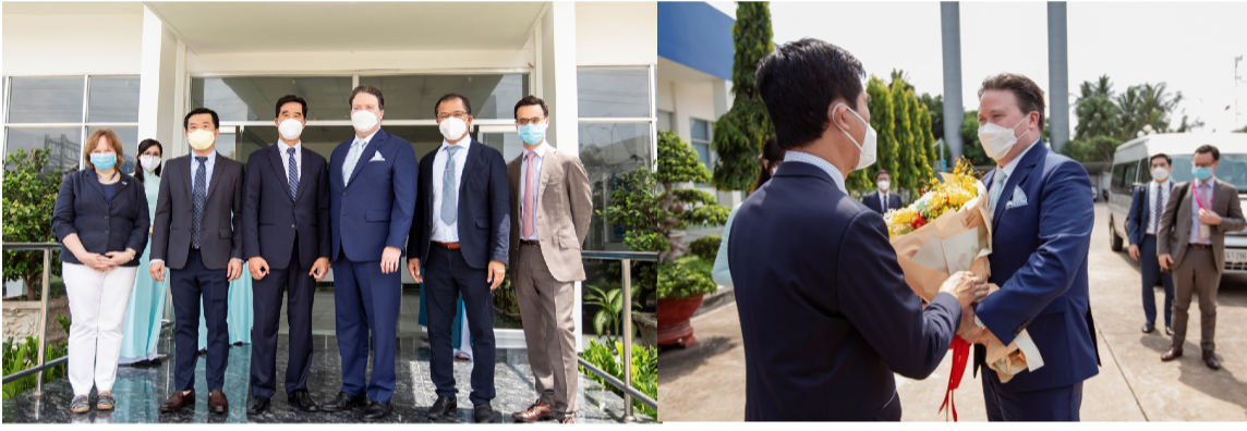 Tân[-]Đại[-]sứ[-]Hoa[-]Kỳ[-]tại[-]Việt[-]Nam[-]thăm[-]nhà[-]máy[-]Vinamilk[-]tại[-]Cần[-]Thơ